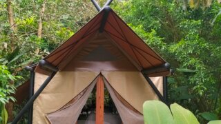 Chambre de l'hôtel Arenal Glamping à la Fortuna