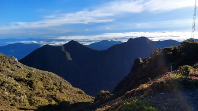 Les paysages montagneux depuis le sommet du volcan Baru au Panama