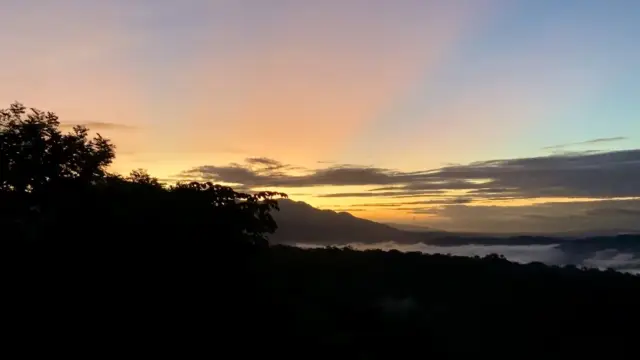 Couché de soleil depuis les hauteurs de Mastatal