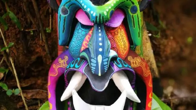 Masque traditionnel Boruca