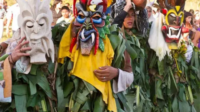 Cérémonie de la tribu indigène des Boruca au Costa Rica