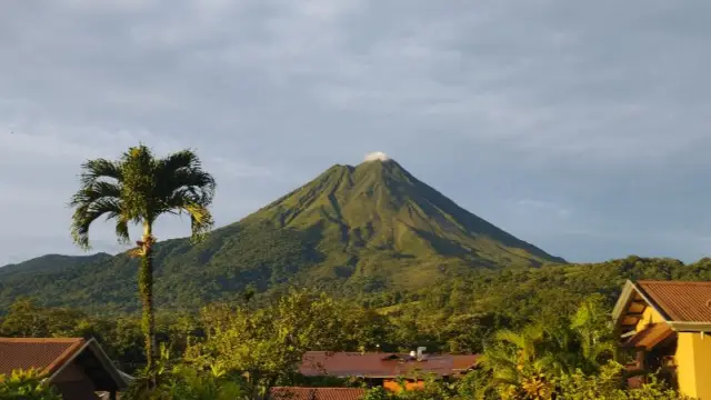 volcan arenal